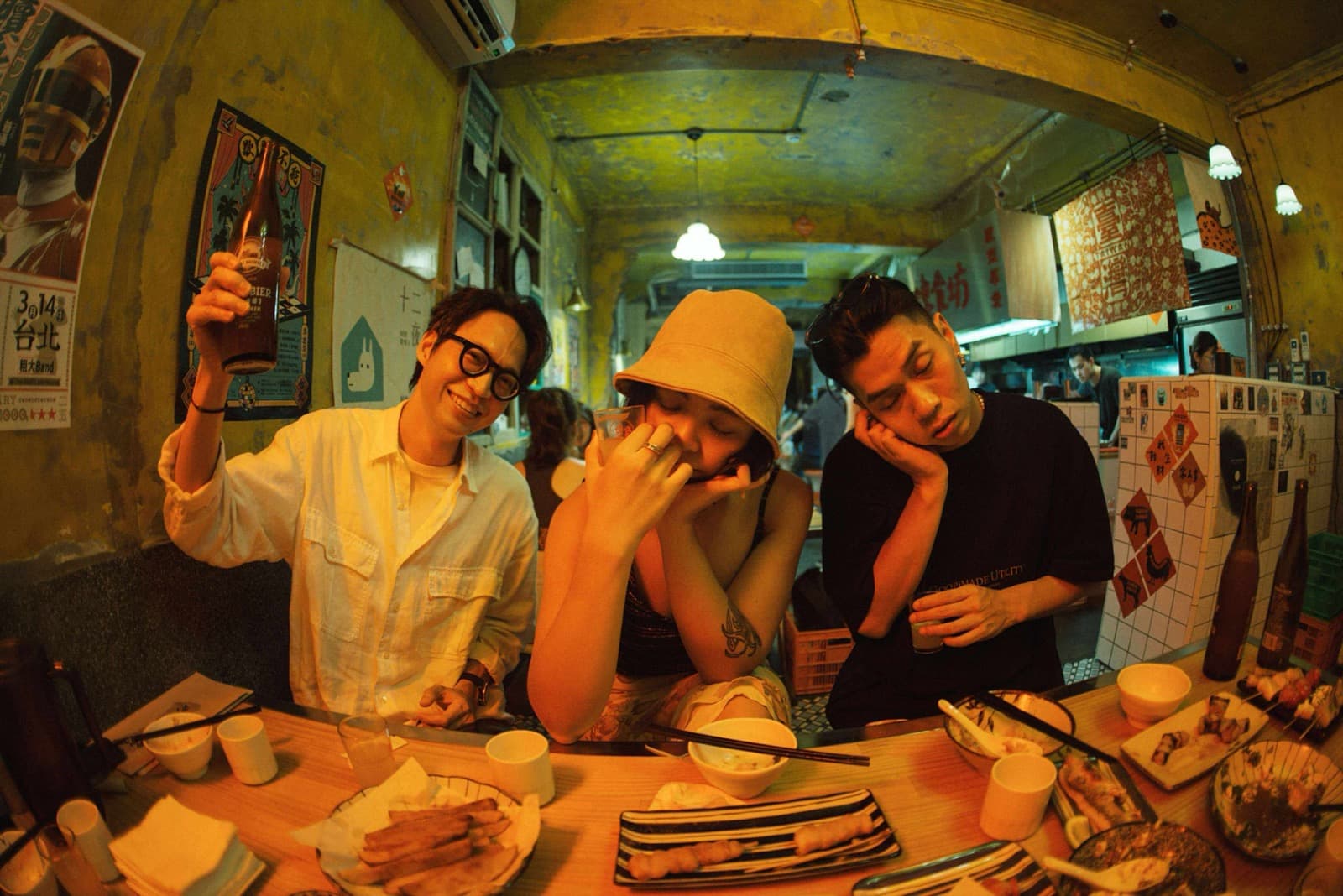 L8ching, Giyu Tjuljaviya, and Erin Song performing at Chuanfa, Tainan